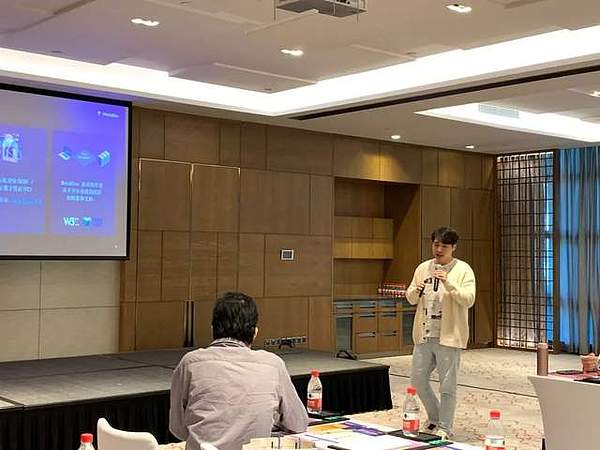 元宇宙2023：一场虚拟与现实交织的商业探险